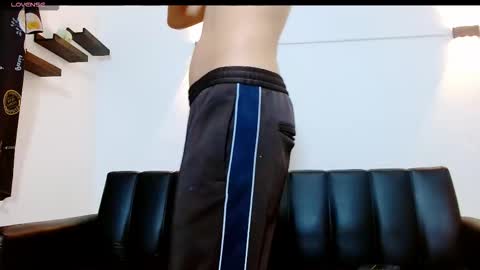 Snapshot of john_ssnow29 chatting on 02-17-26, 10:45 john_ssnow29 online show from 02-17-26, 10:45