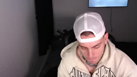 Snapshot of johnafterdark chatting on 02-03-26, 03:04 JAXX online show from 02-03-26, 03:04