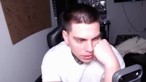 Snapshot of johnafterdark chatting on 02-28-26, 02:01 JAXX online show from 02-28-26, 02:01