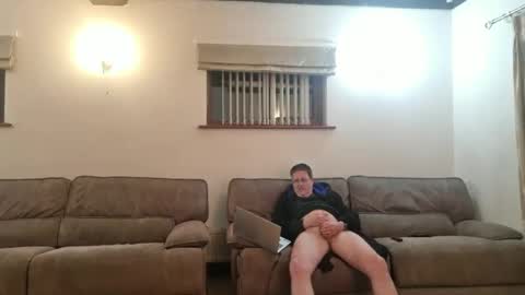 johnathan_stuart33 online show from 05-17-26, 01:14