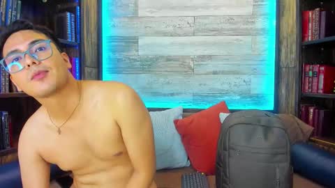 johnbelrose online show from 10-19-25, 11:33