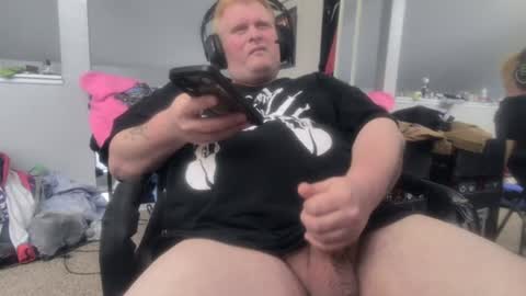 johnfernandez784 online show from 07-17-26, 03:50