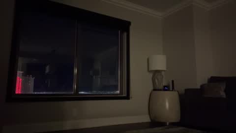 Snapshot of johnfitzzzzz chatting on 01-09-26, 01:14 J online show from 01-09-26, 01:14