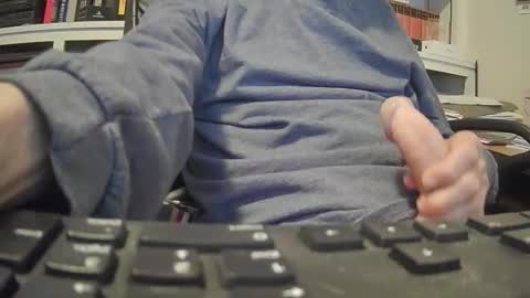 Snapshot of johngp777 chatting on 03-05-26, 01:07 johngp777 online show from 03-05-26, 01:07