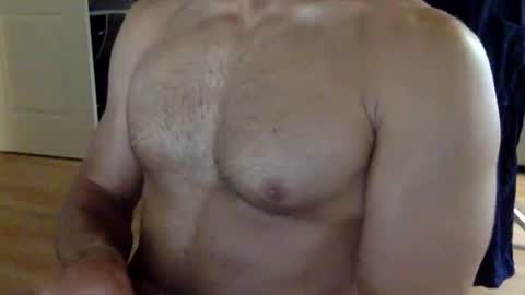 Snapshot of johnhotxxxx chatting on 12-23-24, 06:00 LETSPLAY online show from 12-23-24, 06:00