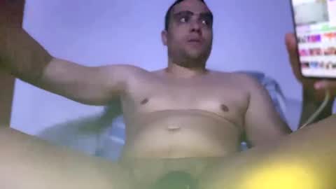 Snapshot of johnjow10 chatting on 02-05-25, 10:41 JOHN online show from 02-05-25, 10:41