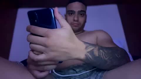 Snapshot of johnjow10 chatting on 02-13-25, 05:37 JOHN online show from 02-13-25, 05:37