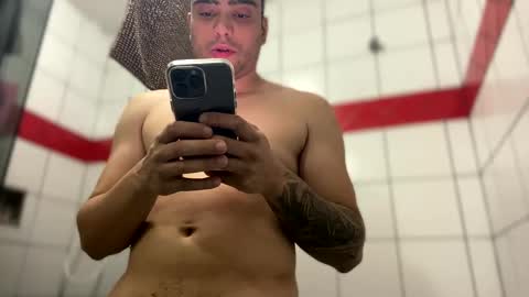 Snapshot of johnjow10 chatting on 03-03-25, 08:43 JOHN online show from 03-03-25, 08:43