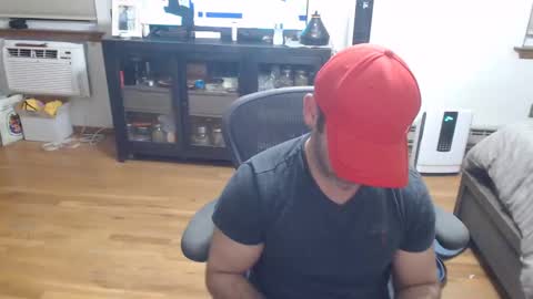 Snapshot of johnmichael69926687 chatting on 10-29-25, 02:47 ItalianStallion69 online show from 10-29-25, 02:47