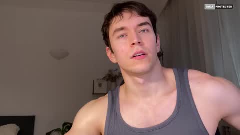 Snapshot of johnnnyhorny chatting on 01-15-26, 01:37 Johnny online show from 01-15-26, 01:37