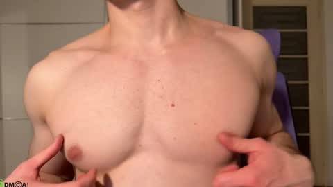 Snapshot of johnnnyhorny chatting on 03-08-26, 11:19 Johnny online show from 03-08-26, 11:19