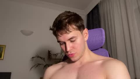 Johnny online show from 04-12-26, 01:21