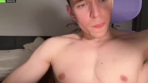 Snapshot of johnnnyhorny chatting on 06-05-26, 05:18 Johnny online show from 06-05-26, 05:18