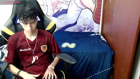 johnny_cagee online show from 12-10-24, 05:07