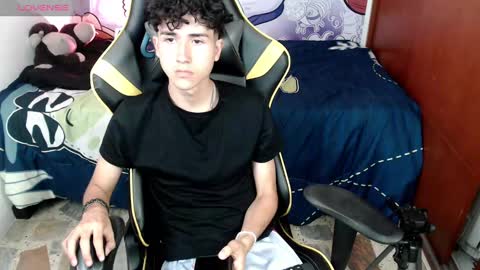 johnny_cagee online show from 12-11-24, 10:25