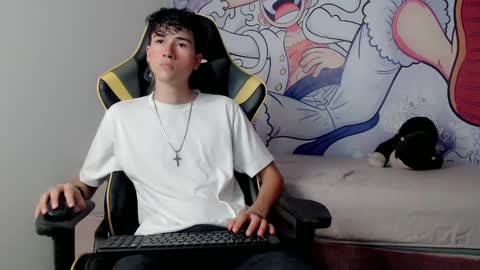 johnny_cagee online show from 12-21-24, 07:03