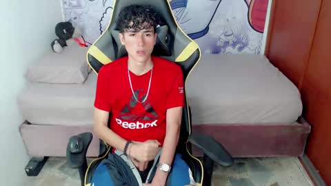 johnny_cagee online show from 01-21-25, 04:32