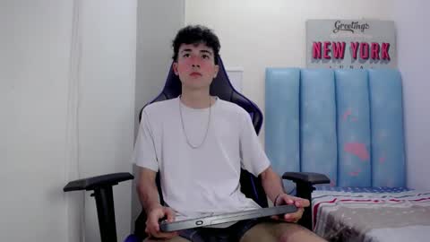 johnny_cagee online show from 12-15-25, 10:25