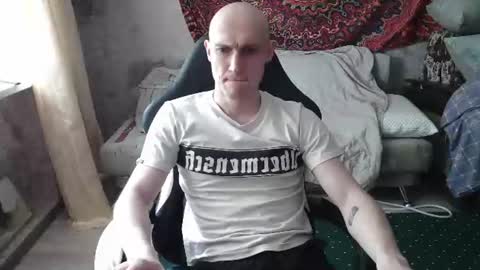 Snapshot of johnny_positive chatting on 06-29-26, 10:15 Johnny online show from 06-29-26, 10:15