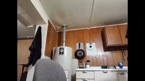 Snapshot of johnnyanubis chatting on 03-15-26, 01:00 Master online show from 03-15-26, 01:00