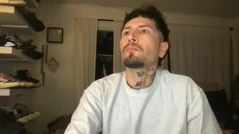 Snapshot of johnnydeep66 chatting on 12-23-24, 06:22 JohnnyDeep66 online show from 12-23-24, 06:22