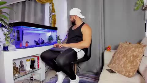 JOHNNY online show from 12-22-24, 12:28