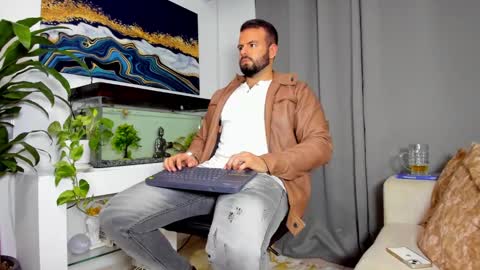 JOHNNY online show from 02-19-25, 12:25