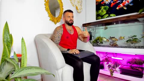 JOHNNY online show from 02-28-25, 01:05