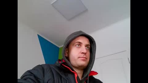 Snapshot of johnoreon chatting on 12-15-24, 01:00 johnoreon online show from 12-15-24, 01:00