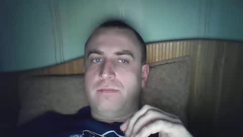 Snapshot of johnoreon chatting on 12-25-24, 10:39 johnoreon online show from 12-25-24, 10:39