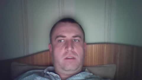 Snapshot of johnoreon chatting on 09-18-25, 07:10 johnoreon online show from 09-18-25, 07:10