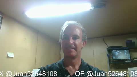 Snapshot of johnq_23 chatting on 02-05-26, 04:55 John online show from 02-05-26, 04:55