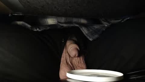 Snapshot of johnsamuels2 chatting on 02-14-25, 02:54 John Samuels online show from 02-14-25, 02:54