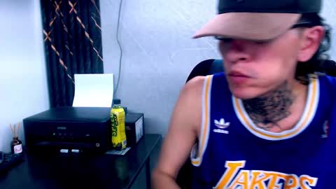 johnsonisaac94  online show from 02-18-25, 04:26