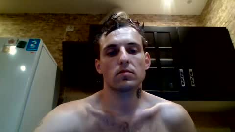Snapshot of johny_hurdman27 chatting on 07-27-26, 01:18 johny27 online show from 07-27-26, 01:18