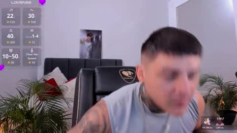 Johny online show from 10-29-25, 06:31