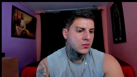 Johny online show from 11-26-25, 06:47