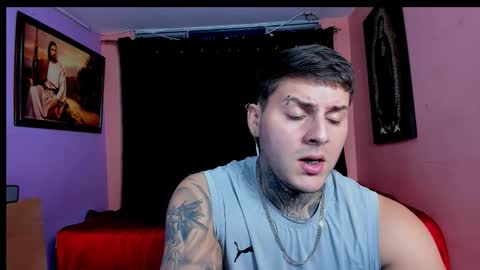 Johny online show from 11-27-25, 05:20