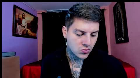 Johny online show from 12-01-25, 05:12