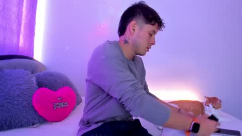 johnycooper08 online show from 06-15-26, 01:46