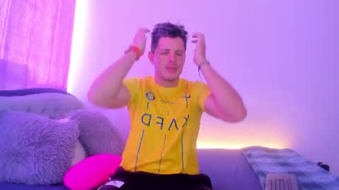johnycooper08 online show from 07-16-26, 12:33