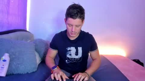 johnycooper08 online show from 07-17-26, 12:34