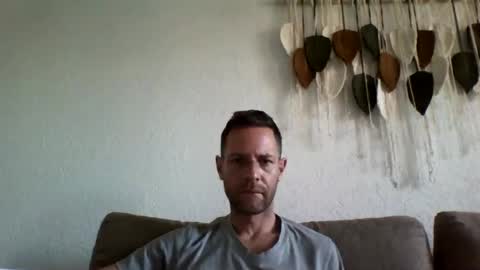 Snapshot of jojo19844 chatting on 11-23-25, 02:39 jojo19844 online show from 11-23-25, 02:39