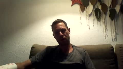 Snapshot of jojo19844 chatting on 11-25-25, 10:21 jojo19844 online show from 11-25-25, 10:21