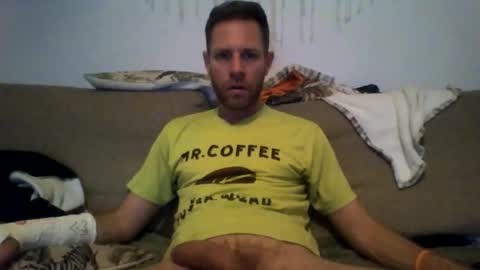 Snapshot of jojo19844 chatting on 12-02-25, 10:27 jojo19844 online show from 12-02-25, 10:27