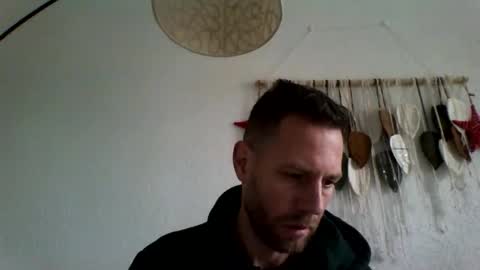 Snapshot of jojo19844 chatting on 12-16-25, 10:42 jojo19844 online show from 12-16-25, 10:42