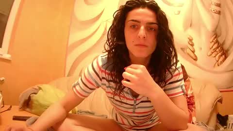 Snapshot of jojofit chatting on 12-28-24, 11:30 JojoFit online show from 12-28-24, 11:30