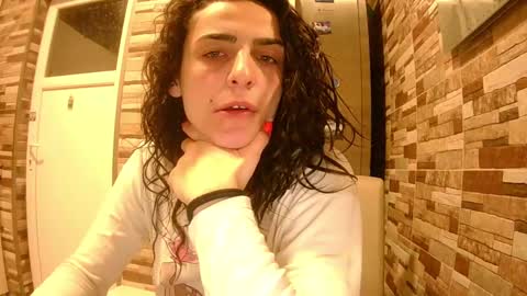 Snapshot of jojofit chatting on 03-04-25, 08:27 JojoFit online show from 03-04-25, 08:27