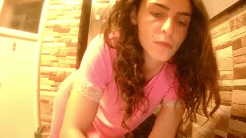 Snapshot of jojofit chatting on 10-03-25, 06:16 JojoFit online show from 10-03-25, 06:16