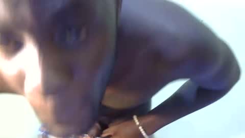 Snapshot of joko_dick chatting on 01-20-25, 07:35 joko_dick online show from 01-20-25, 07:35